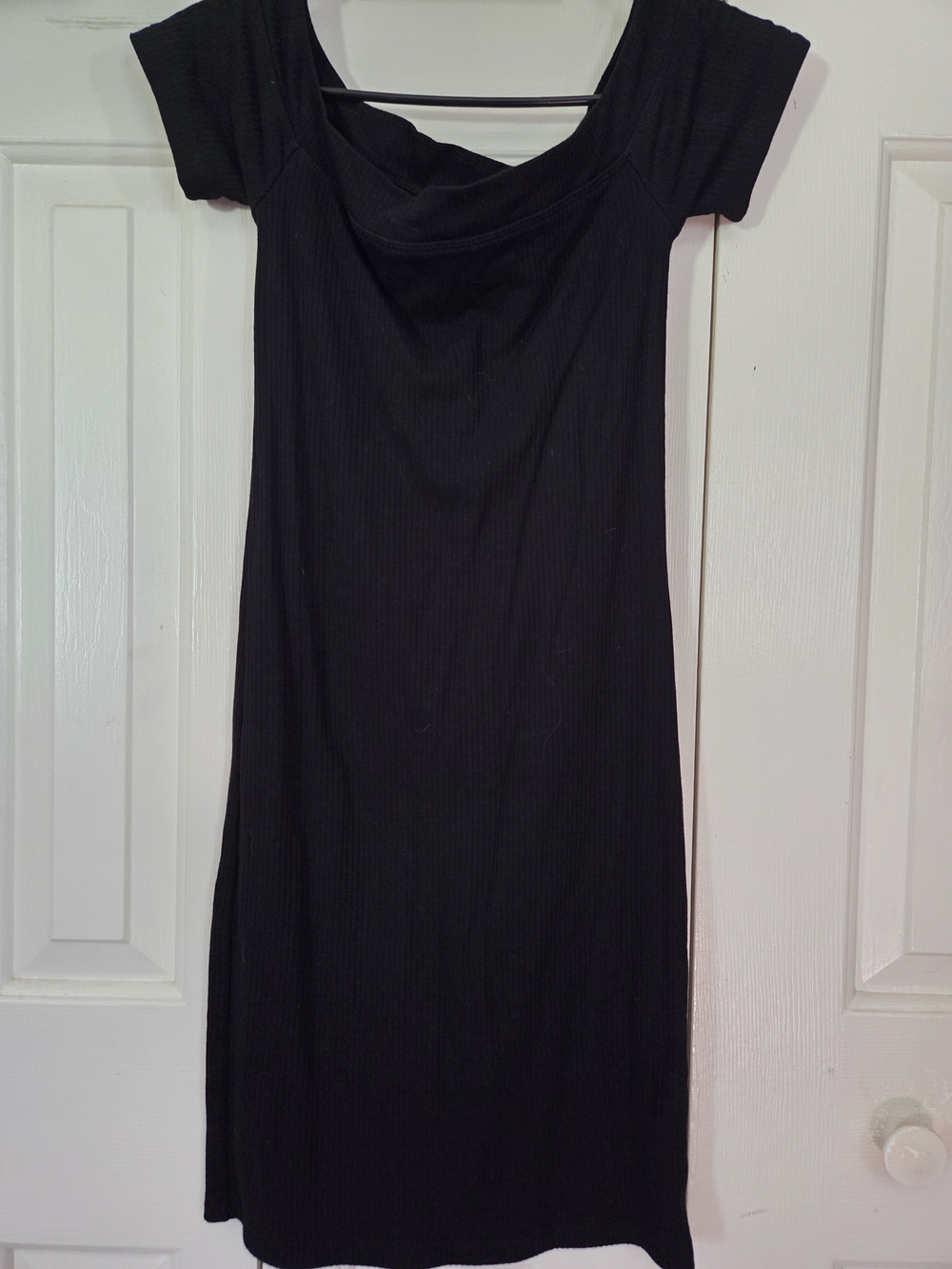 Classic Black Scoop Neck Women's Dress